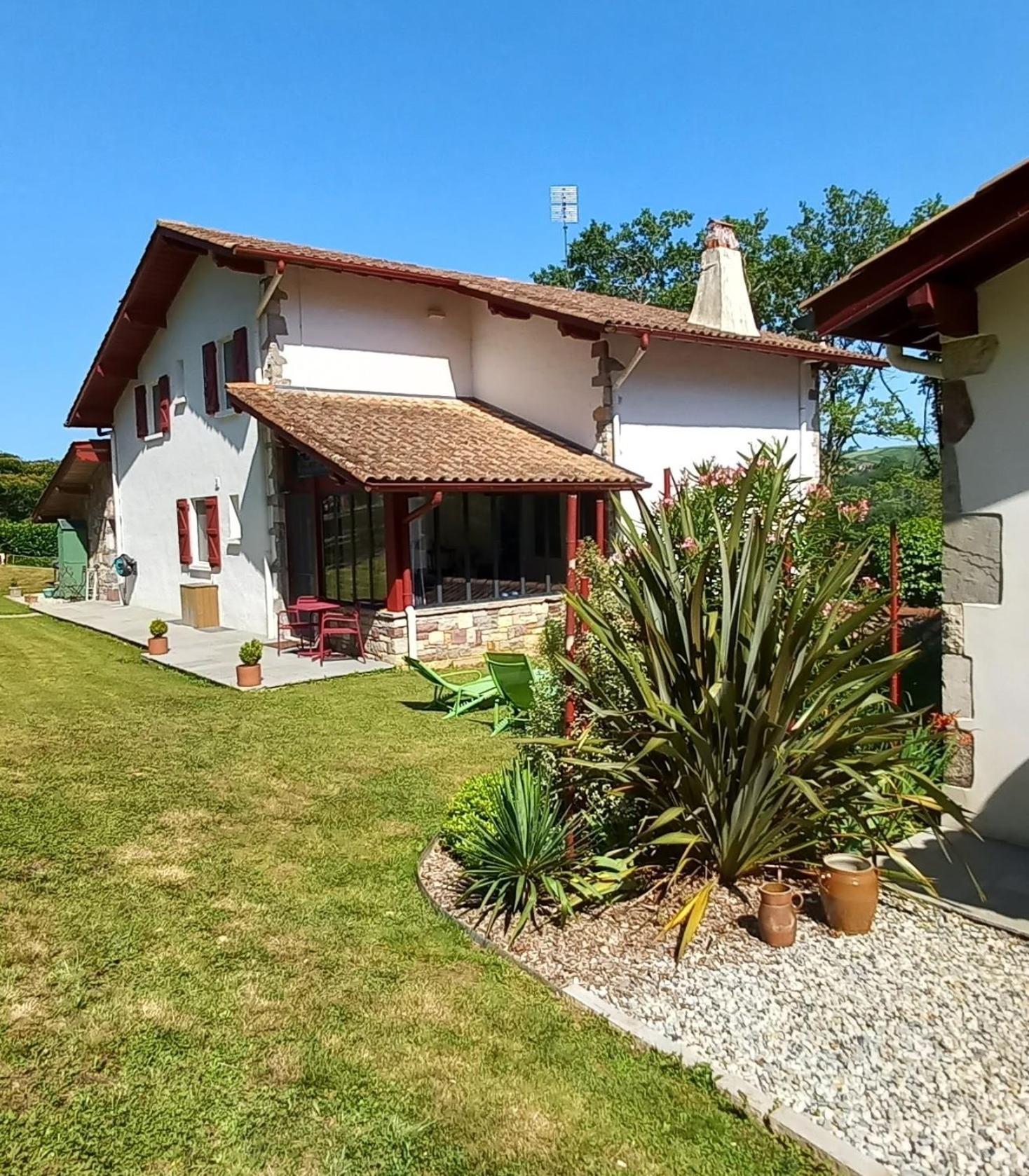 Maison D'Hotes Villa Xaran Erdian Espelette Exteriör bild