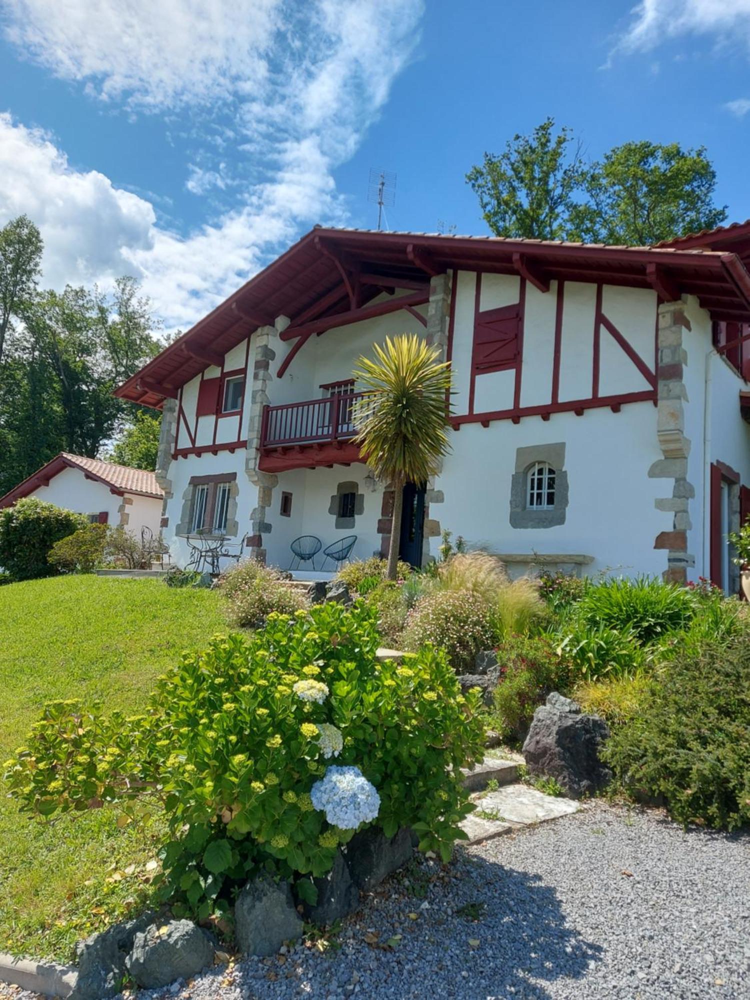 Maison D'Hotes Villa Xaran Erdian Espelette Exteriör bild